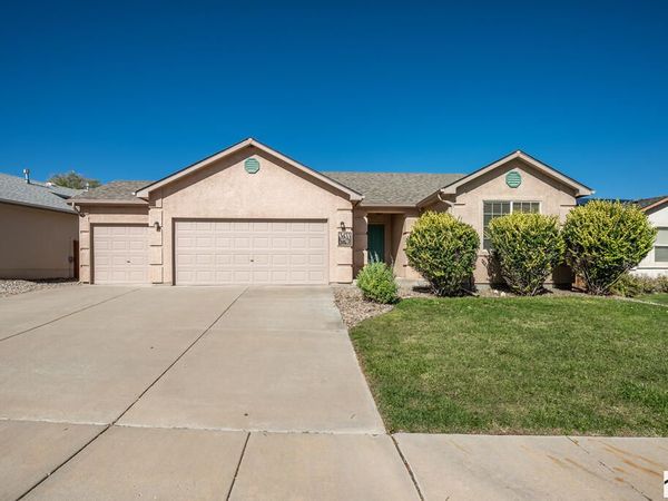 3433 Raccoon Lane, Pueblo, CO 81005