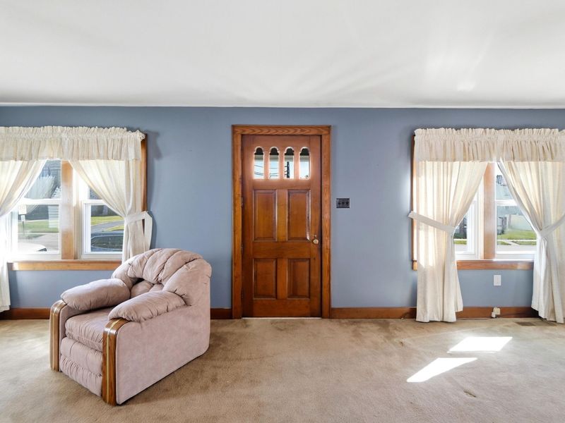 8 E Jamestown Street, South Charleston, OH 45368 Photo 10