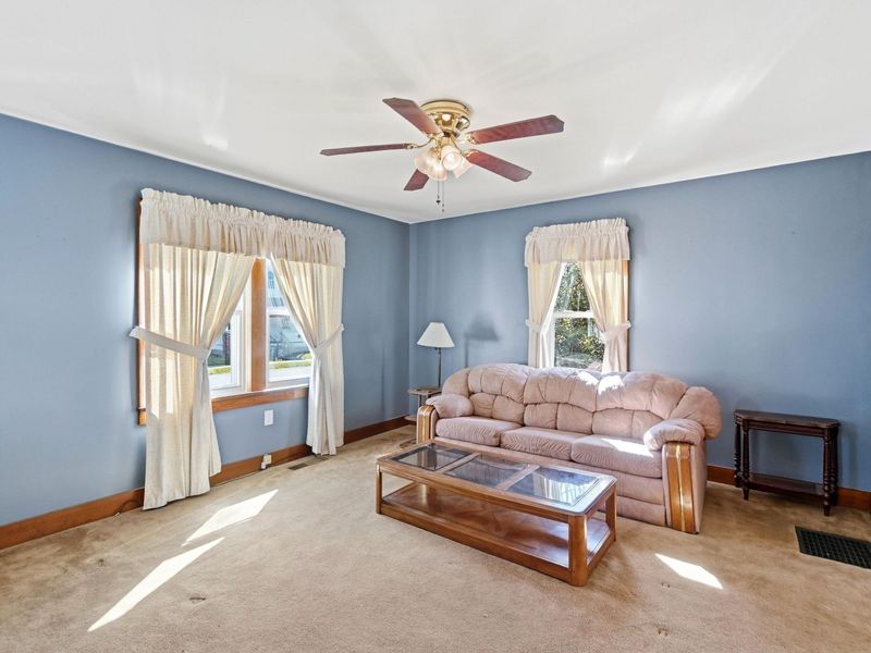 8 E Jamestown Street, South Charleston, OH 45368 Photo 12