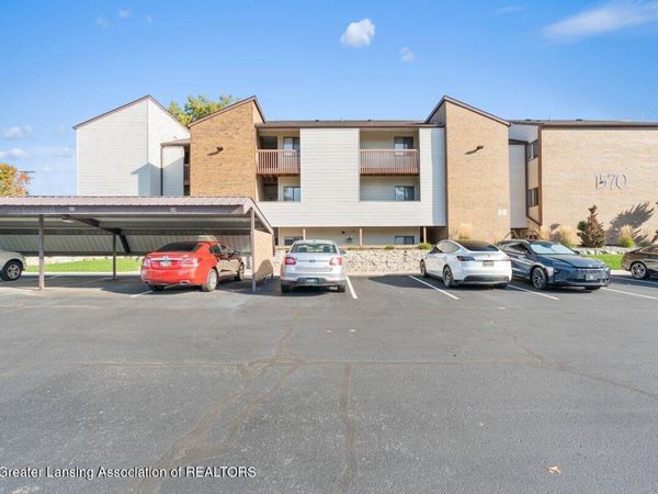 1570 W Pond Drive, Okemos, MI 48864