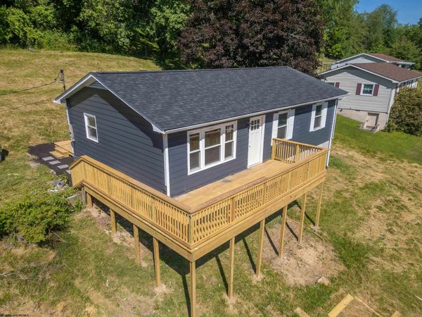 4605 Corbin Branch Road, Bridgeport, WV 26330