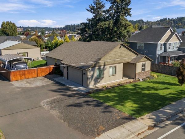 3387 Alexander Ln NE, Albany, OR 97321