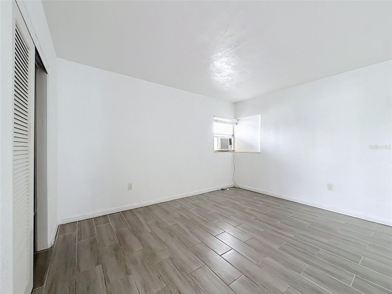 14975 1st Street E, Unit C, Madeira Beach, FL 33708 Photo
