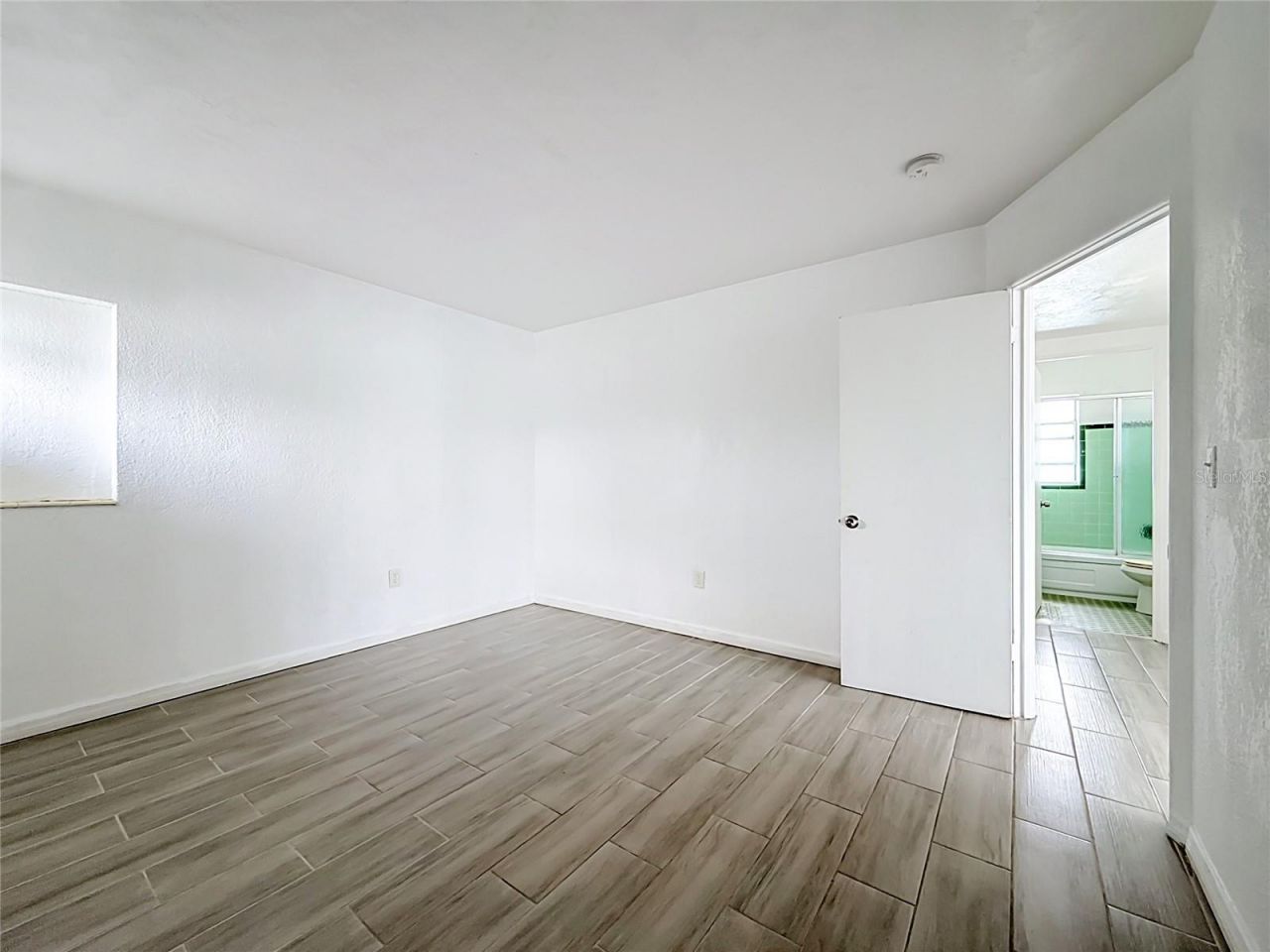 14975 1st Street E, Unit C, Madeira Beach, FL 33708 Photo