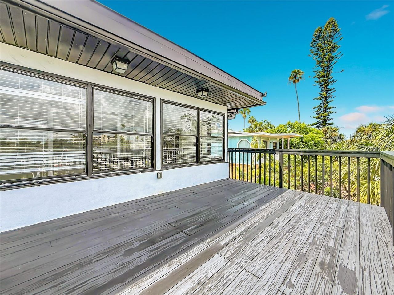 14975 1st Street E, Unit C, Madeira Beach, FL 33708 Photo