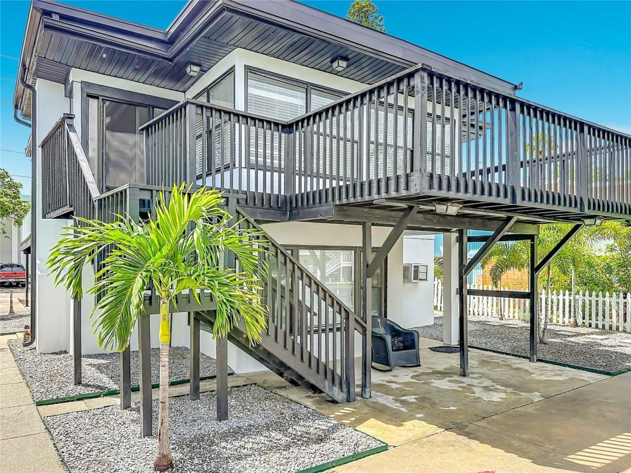 14975 1st Street E, Unit C, Madeira Beach, FL 33708 Photo