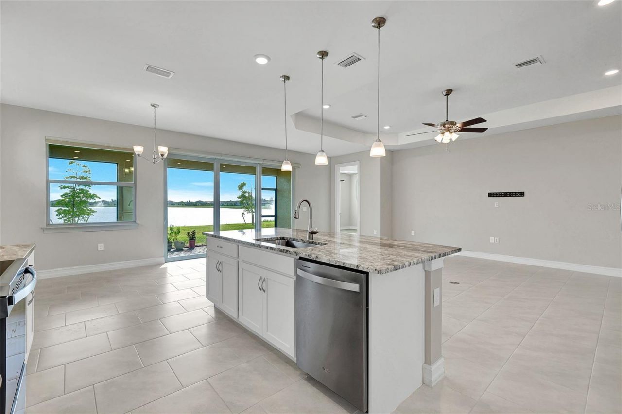 447 Spring Hill Lake Loop , Cape Coral, FL 33993 Photo