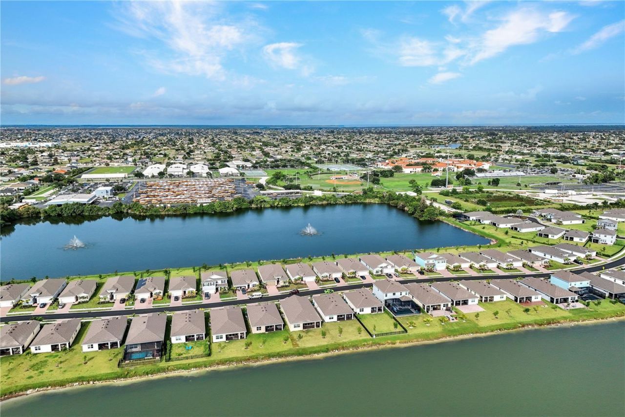447 Spring Hill Lake Loop , Cape Coral, FL 33993 Photo