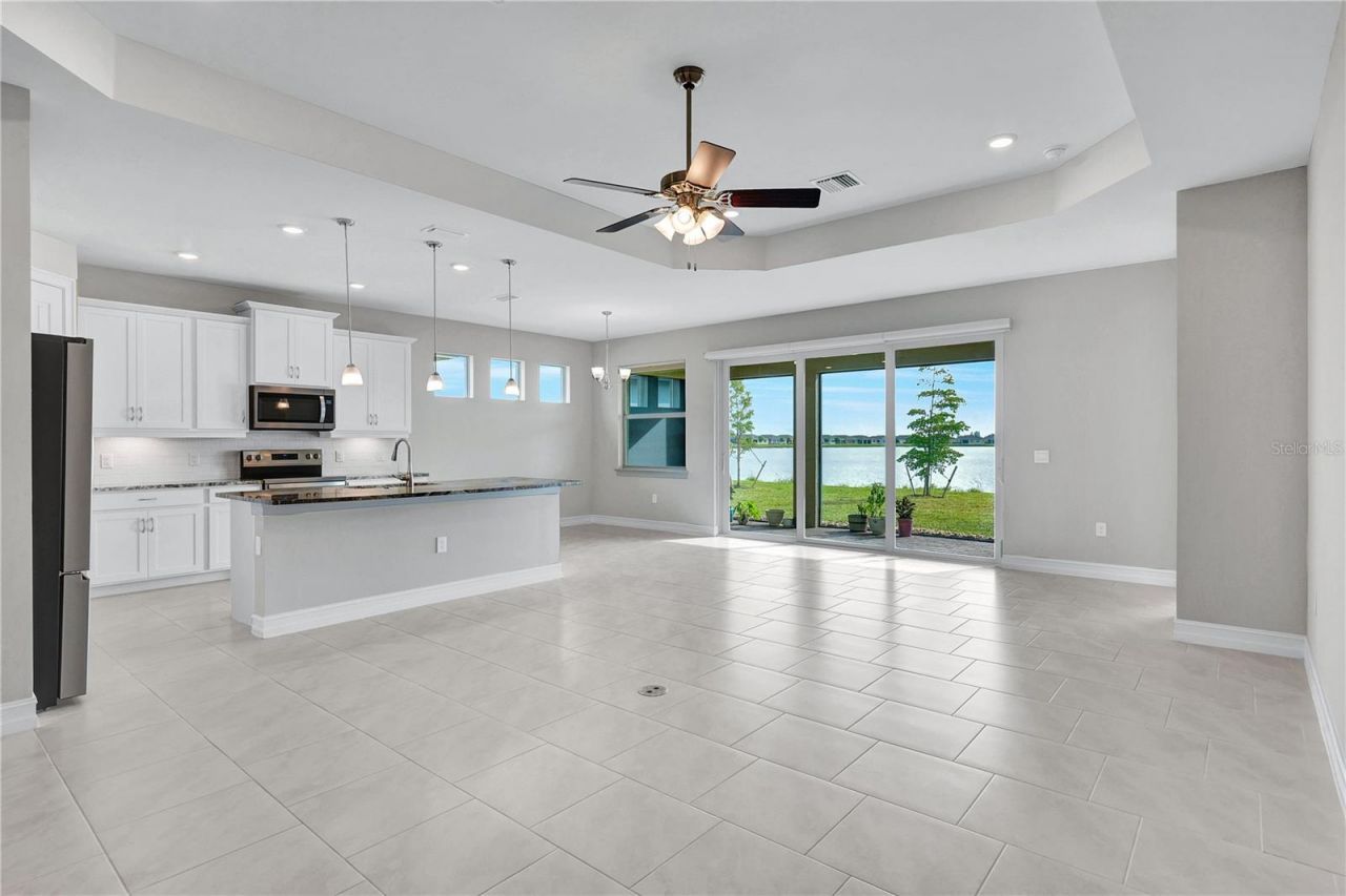 447 Spring Hill Lake Loop , Cape Coral, FL 33993 Photo