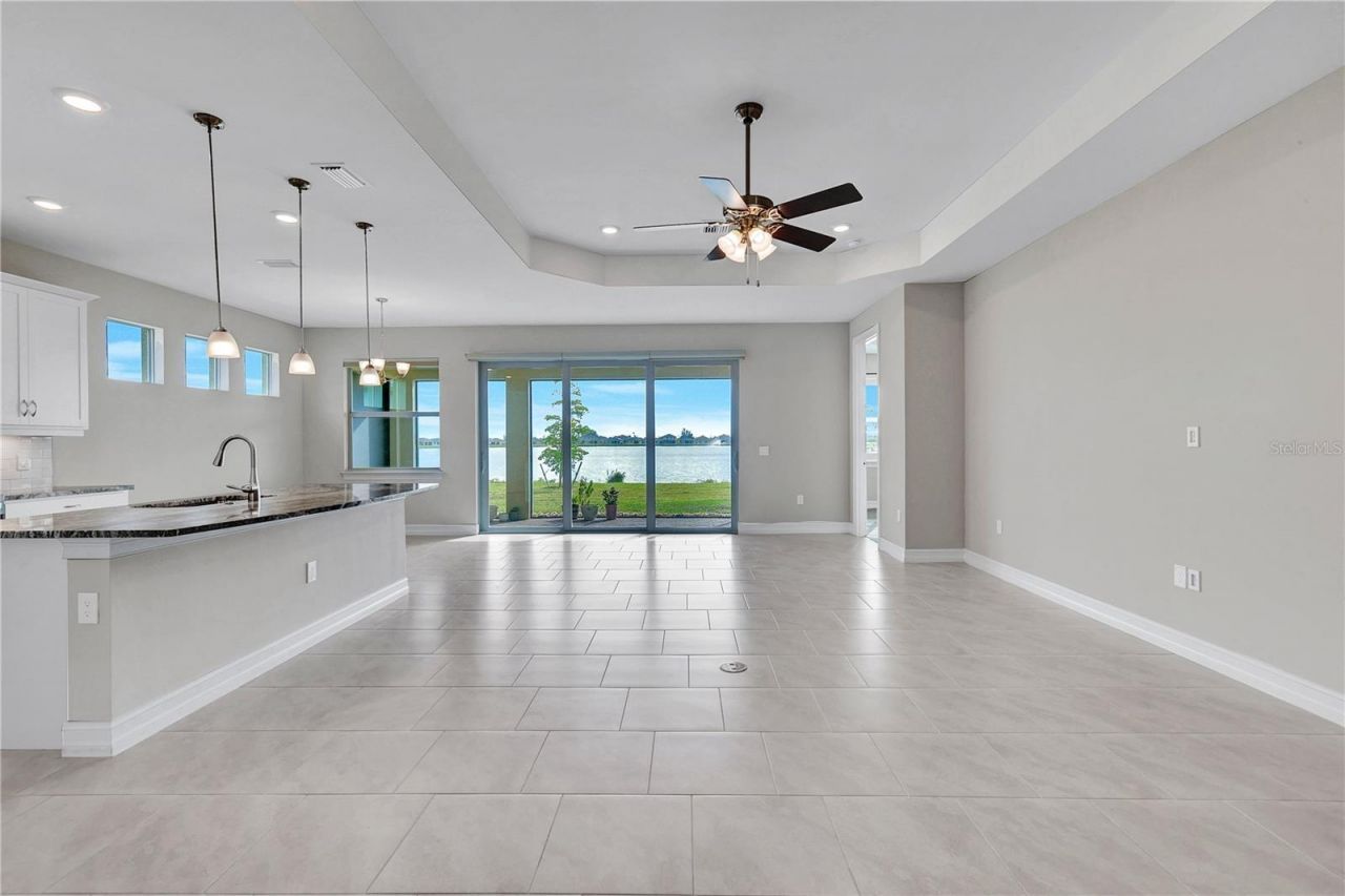 447 Spring Hill Lake Loop , Cape Coral, FL 33993 Photo