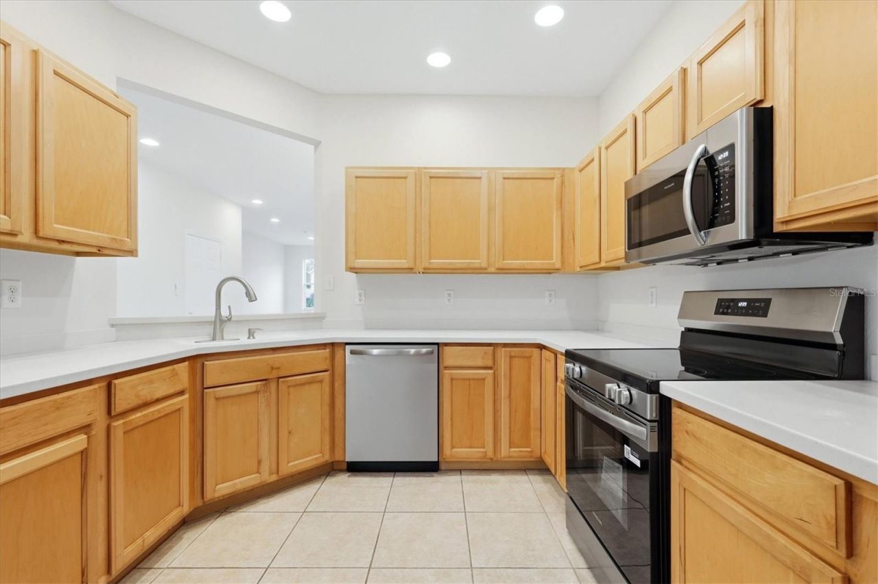 3750 Parkridge Circle, Unit 24-103, Sarasota, FL 34243 Photo