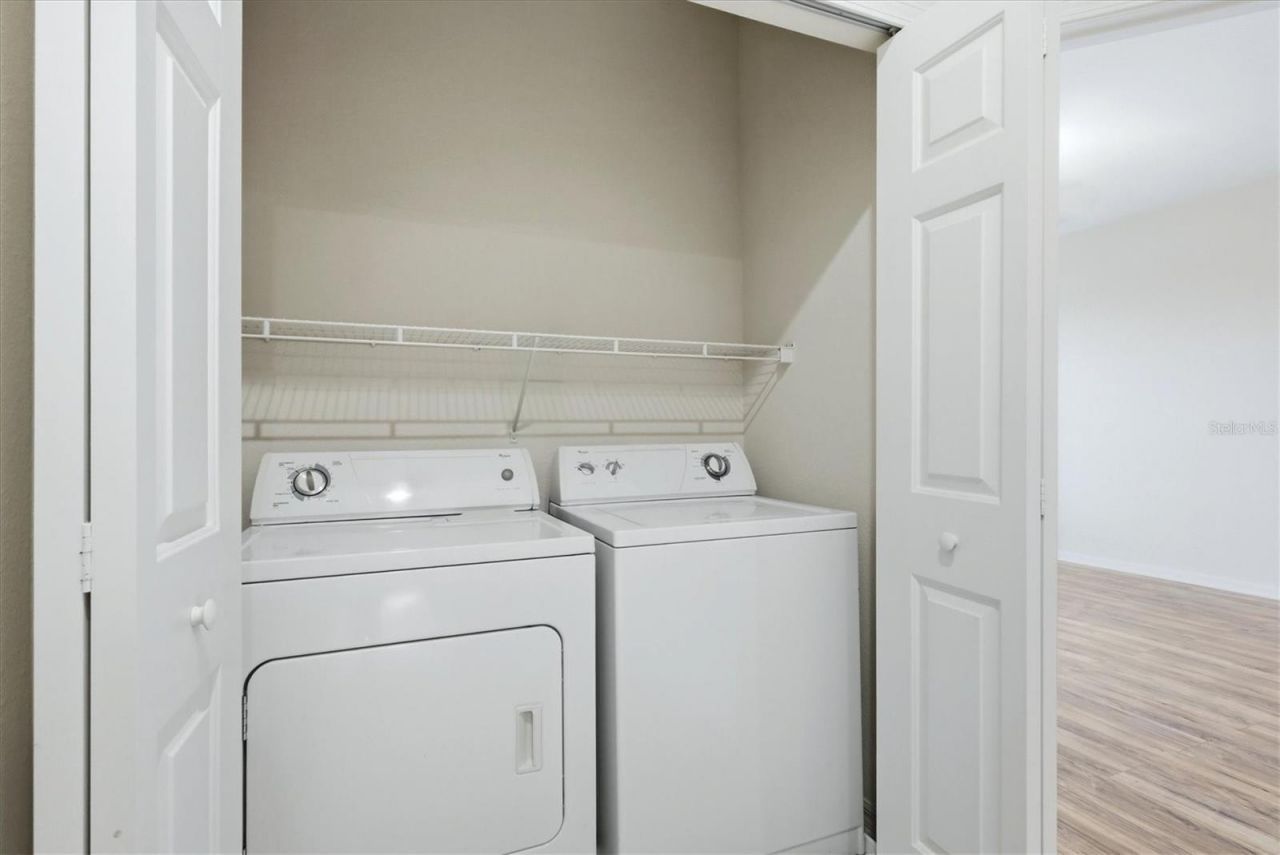 3750 Parkridge Circle, Unit 24-103, Sarasota, FL 34243 Photo