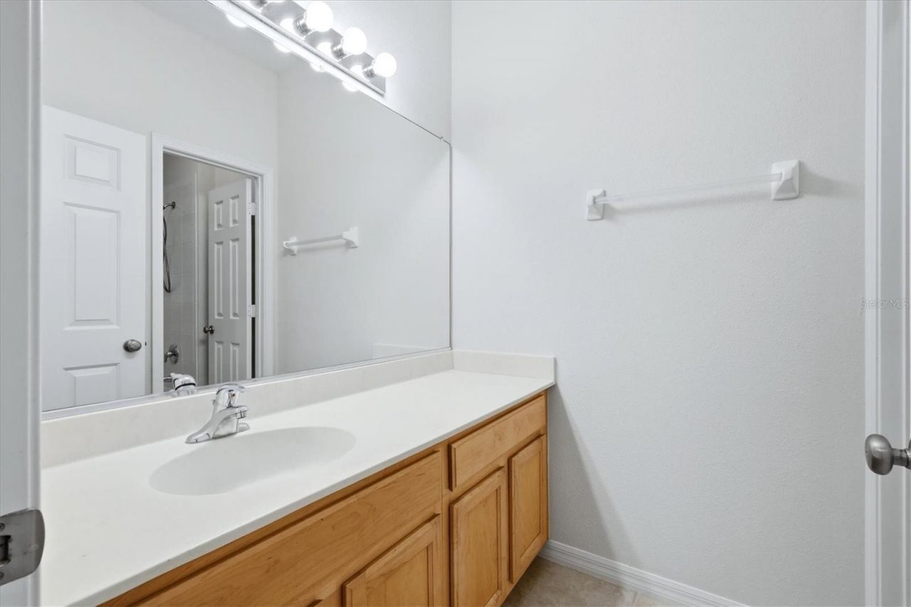 3750 Parkridge Circle, Unit 24-103, Sarasota, FL 34243 Photo