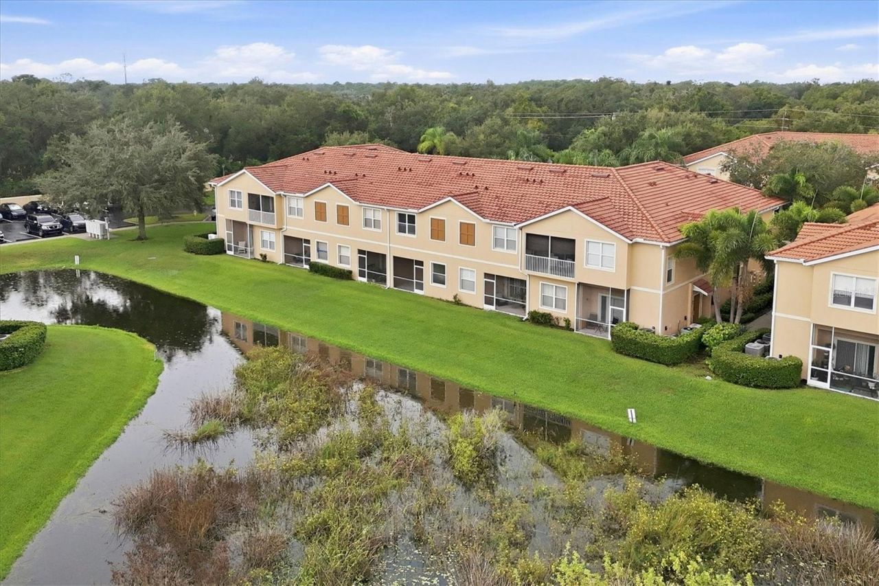3750 Parkridge Circle, Unit 24-103, Sarasota, FL 34243 Photo