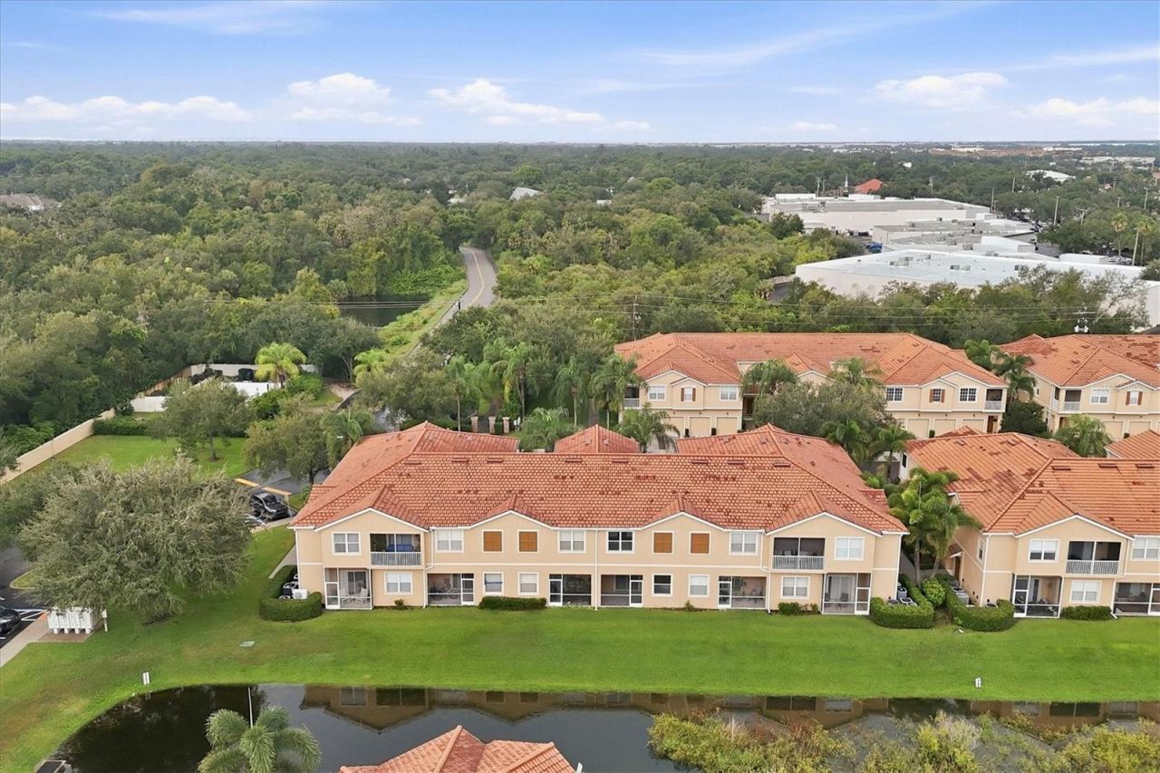 3750 Parkridge Circle, Unit 24-103, Sarasota, FL 34243 Photo