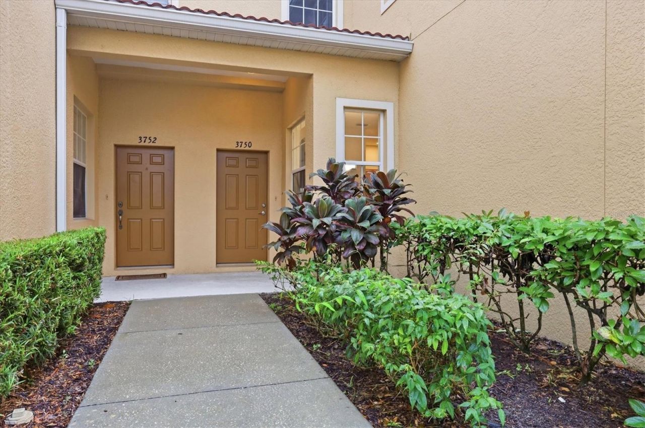 3750 Parkridge Circle, Unit 24-103, Sarasota, FL 34243 Photo