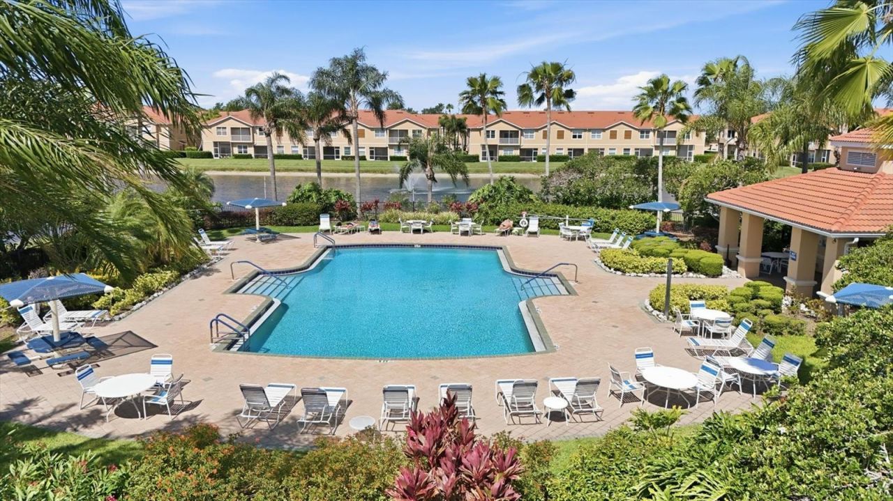 3750 Parkridge Circle, Unit 24-103, Sarasota, FL 34243 Photo