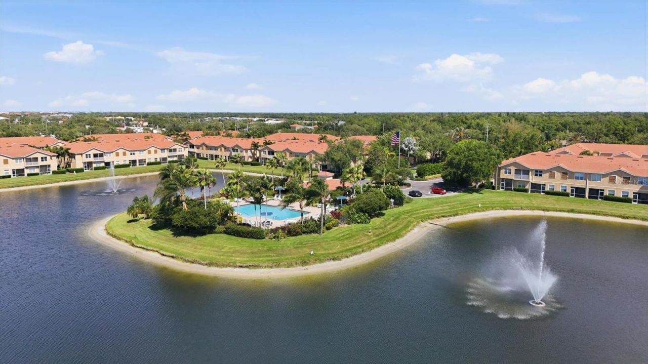 3750 Parkridge Circle, Unit 24-103, Sarasota, FL 34243 Photo