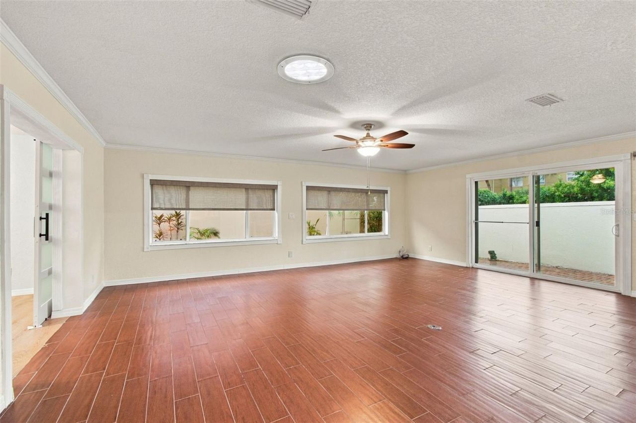 2254 Heron Cir, Clearwater, FL 33762 Photo