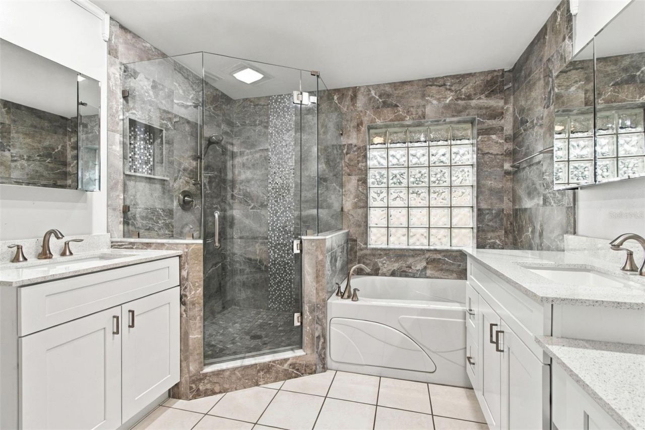 2254 Heron Cir, Clearwater, FL 33762 Photo