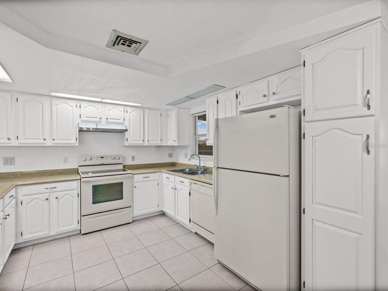 4004 Scarlet Maple Drive, Holiday, FL 34691 Photo