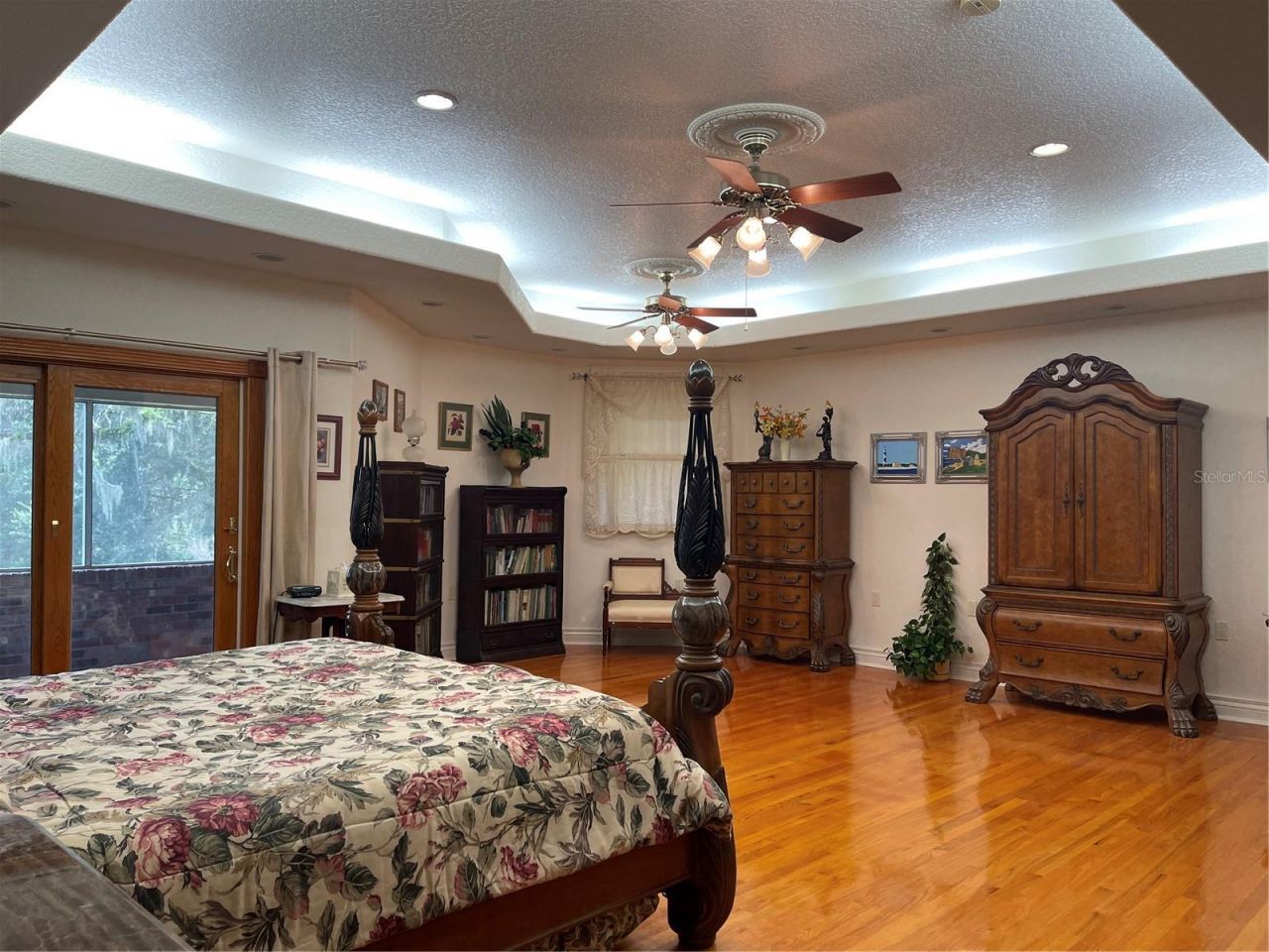 5422 Cyril Drive, Dade City, FL 33523 Photo