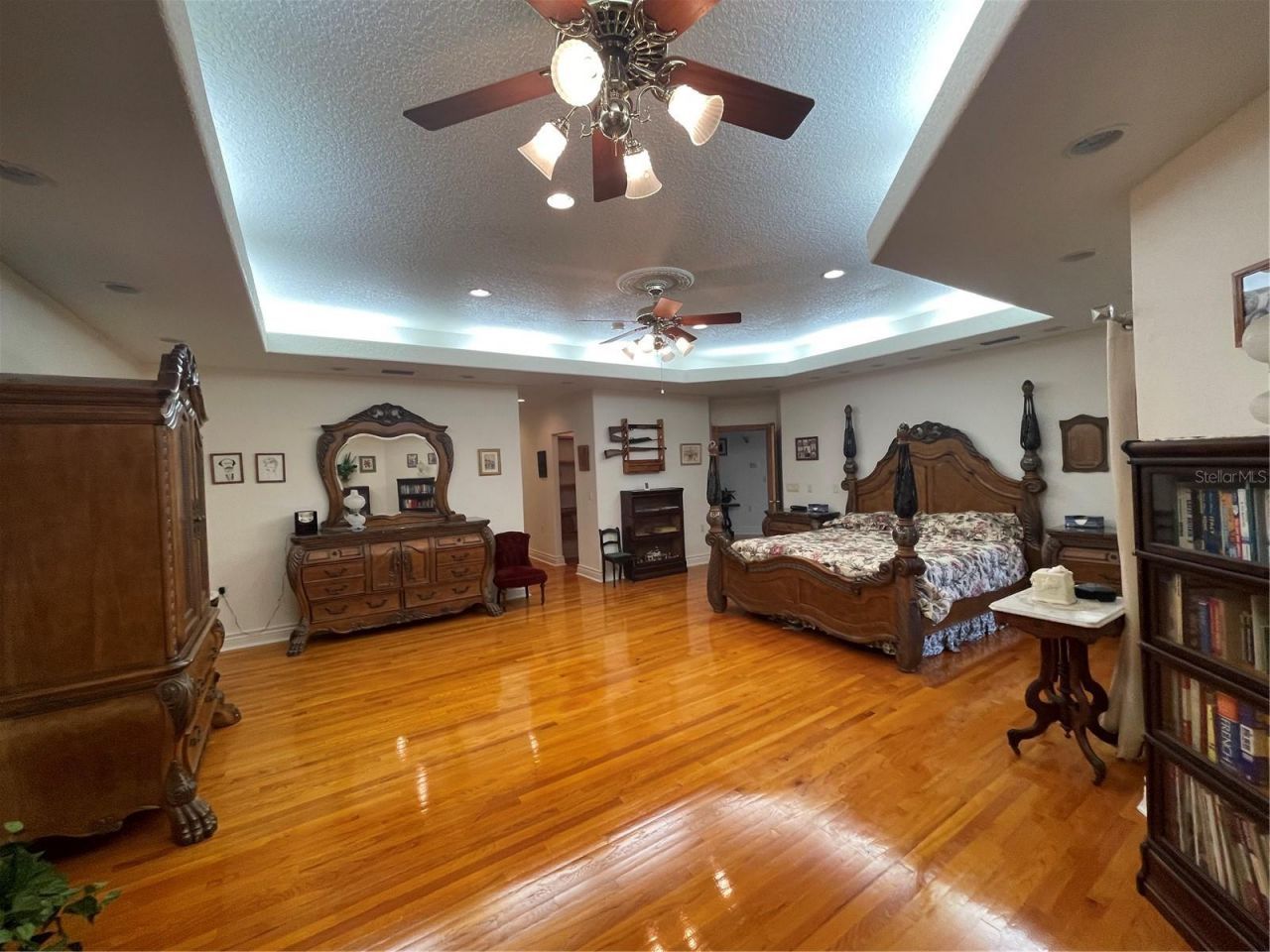 5422 Cyril Drive, Dade City, FL 33523 Photo