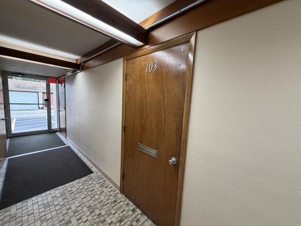 7533 22nd AVENUE #103, Kenosha, WI 53143
