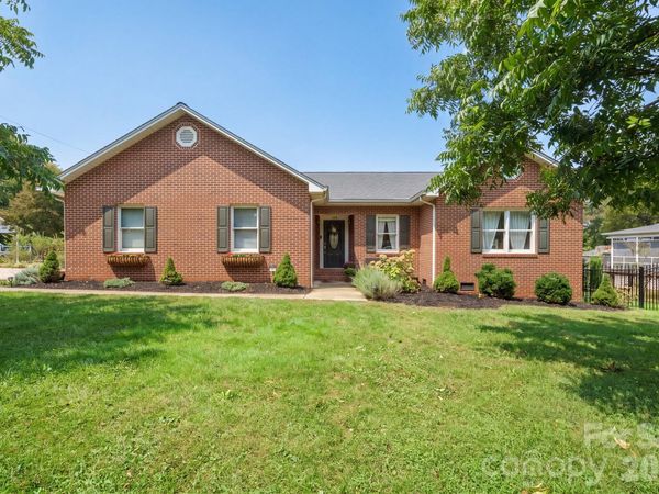 107 Powe Street, Morganton, NC 28655