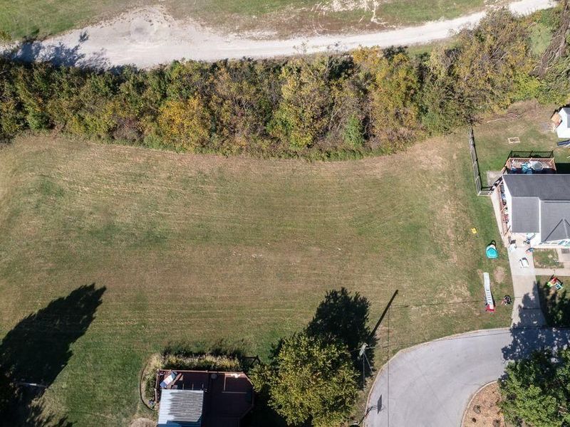 100 Summit Drive, Covington, KY 41015 Photo 9