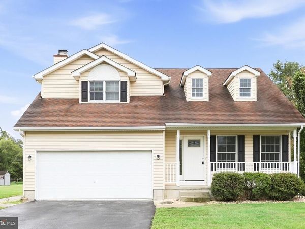 8 MARINERS COURT , ELKTON, MD 21921