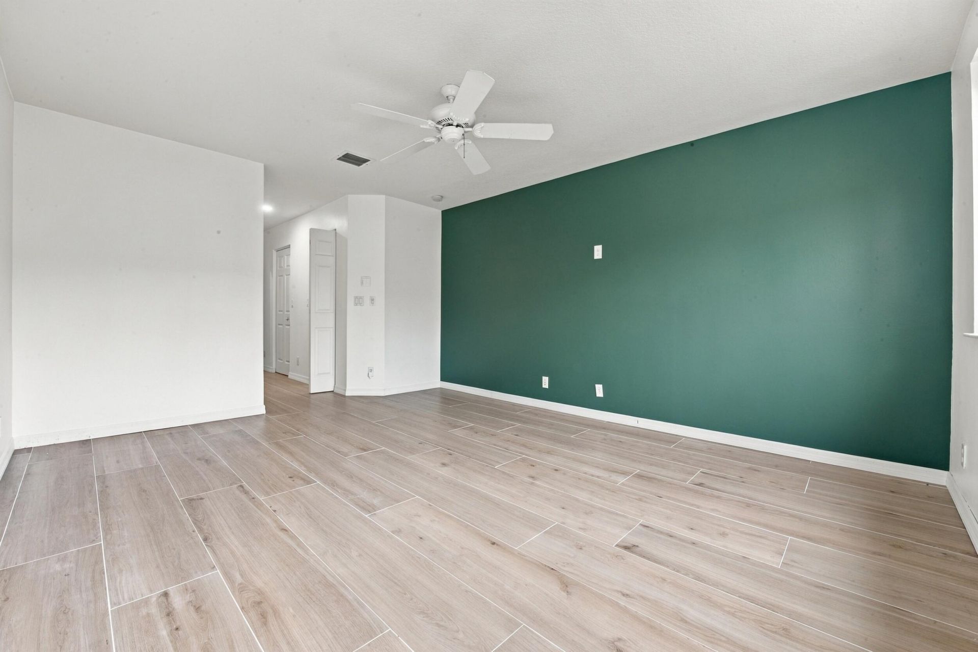 5643 NW 125th Avenue, Coral Springs, FL 33076 Photo