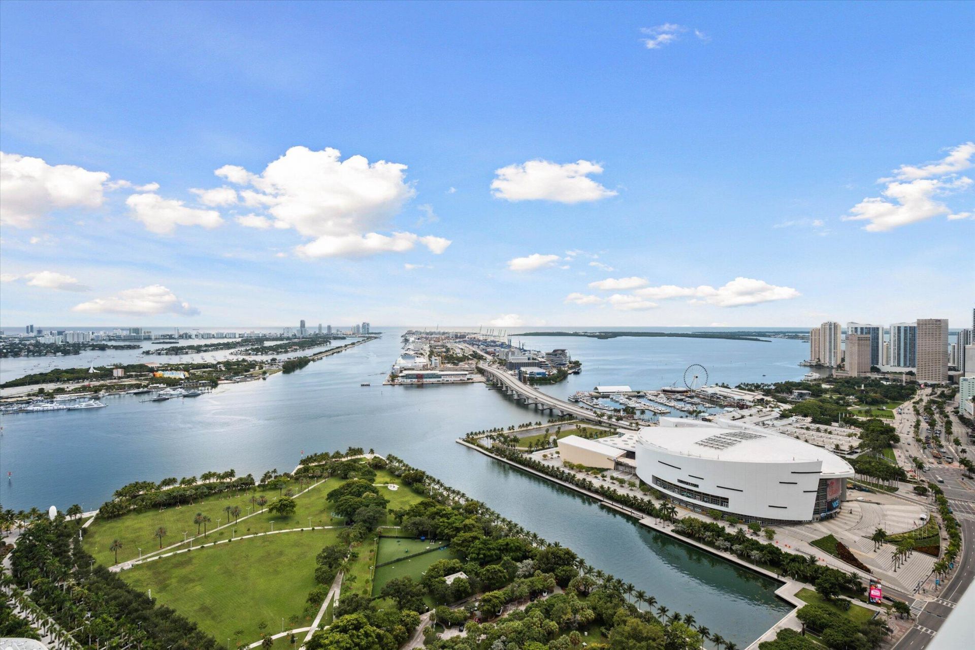 1040 Biscayne Boulevard, Unit 4202, Miami, FL 33132 Photo