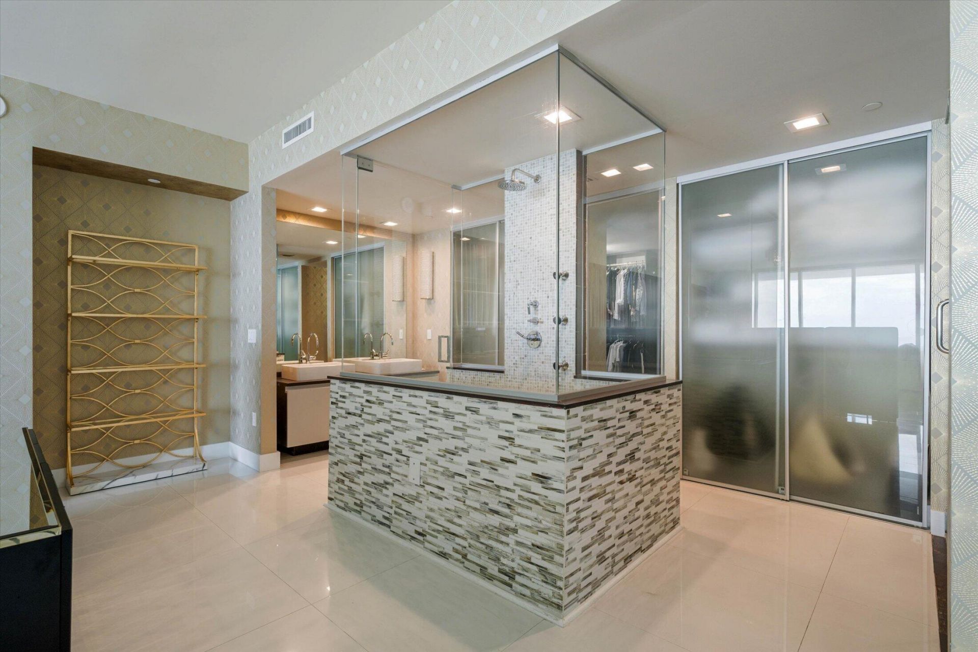 1040 Biscayne Boulevard, Unit 4202, Miami, FL 33132 Photo