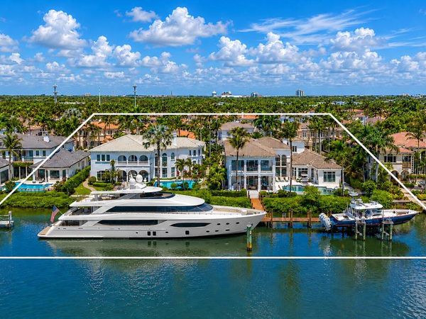 792 HARBOUR ISLE Court, North Palm Beach, FL 33410