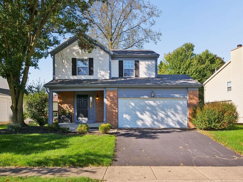 7403 Mapleleaf Boulevard , Columbus, OH 43235 Photo 2
