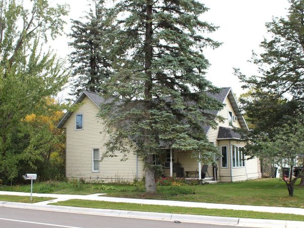902 4th Street NE, Little Falls, MN 56345
