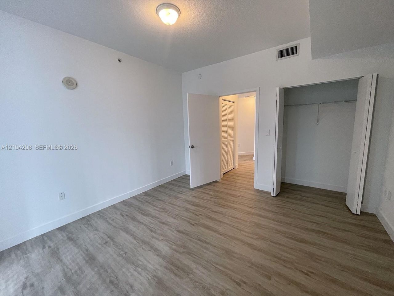 79 SW 12th St , Unit 1001-S, Miami, FL 33130 Photo
