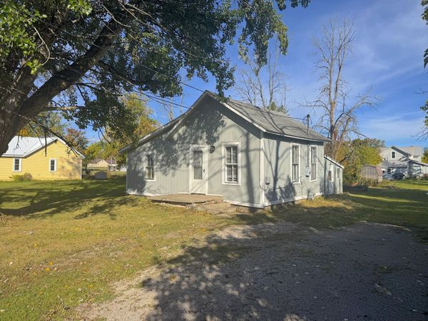 1020 Division Street, Cheboygan, MI 49721