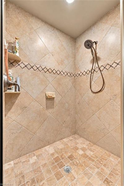 9351 White Hickory Ln, Fort Myers, FL 33912 Photo