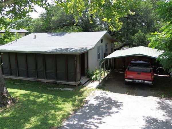 10801 W Lakeview DR, Jonestown, TX 78645