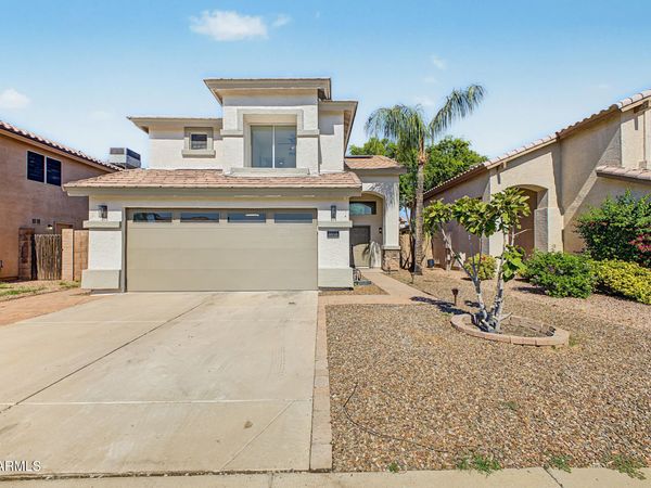 3910 E KIMBERLY Way, Phoenix, AZ 85050