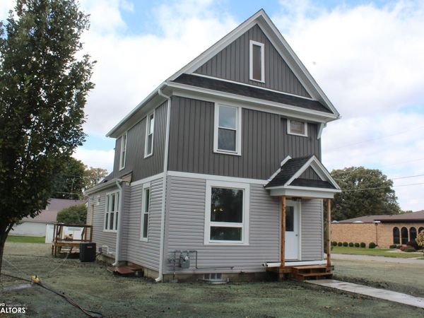 720 Bush Avenue, Garner, IA 50438