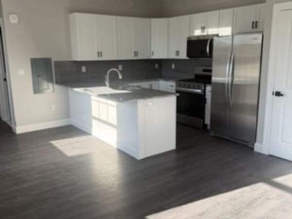 471 Totowa Rd, Totowa, NJ 07512
