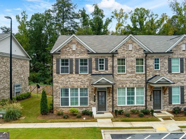 445 Collins Industrial Way, Lawrenceville, GA 30043