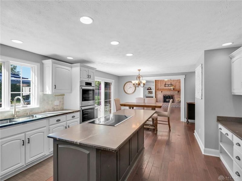 10275 Cherry Tree Terrace, Centerville, OH 45458 Photo 3