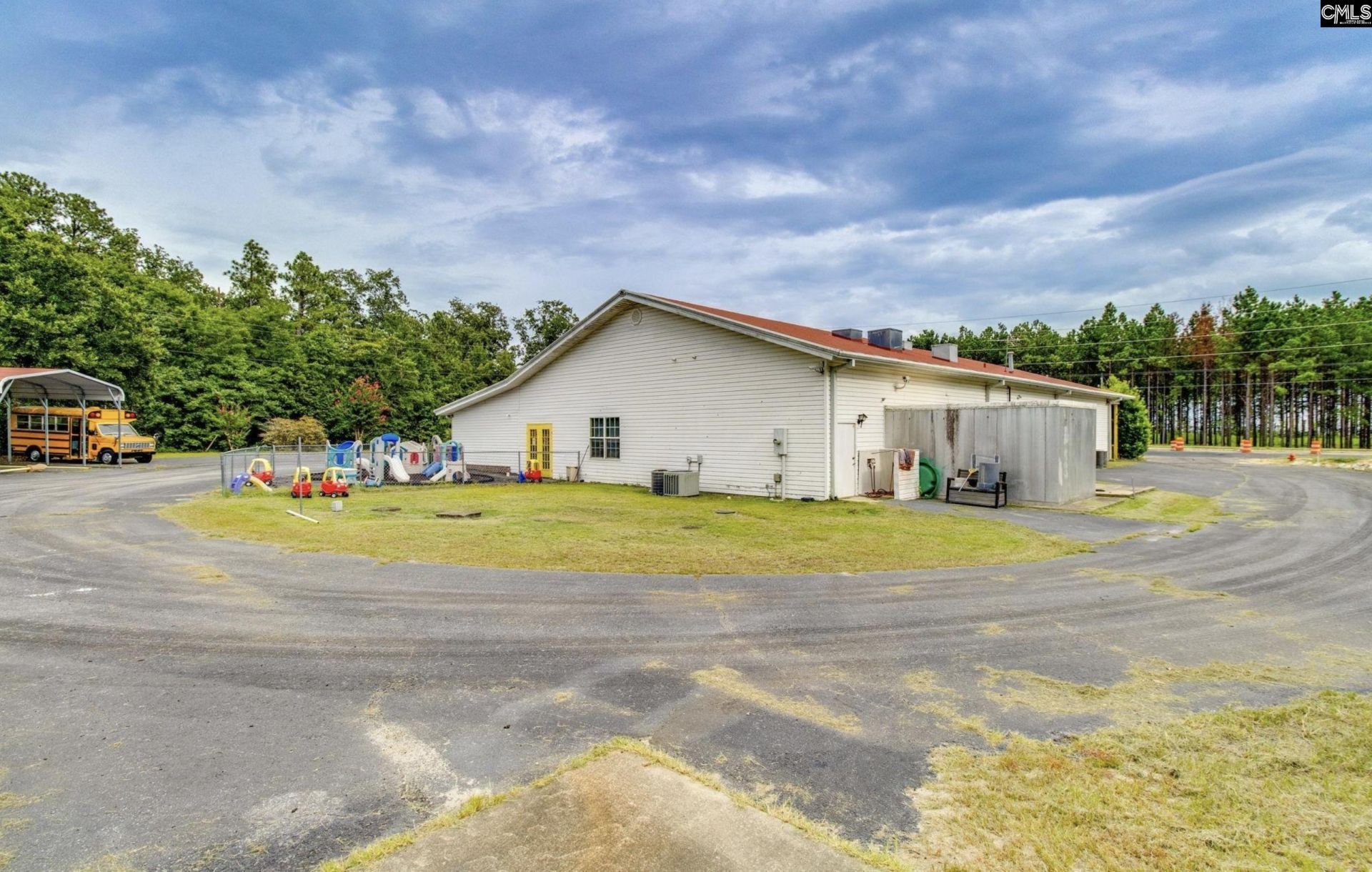 422 Blythewood Road Photo 18
