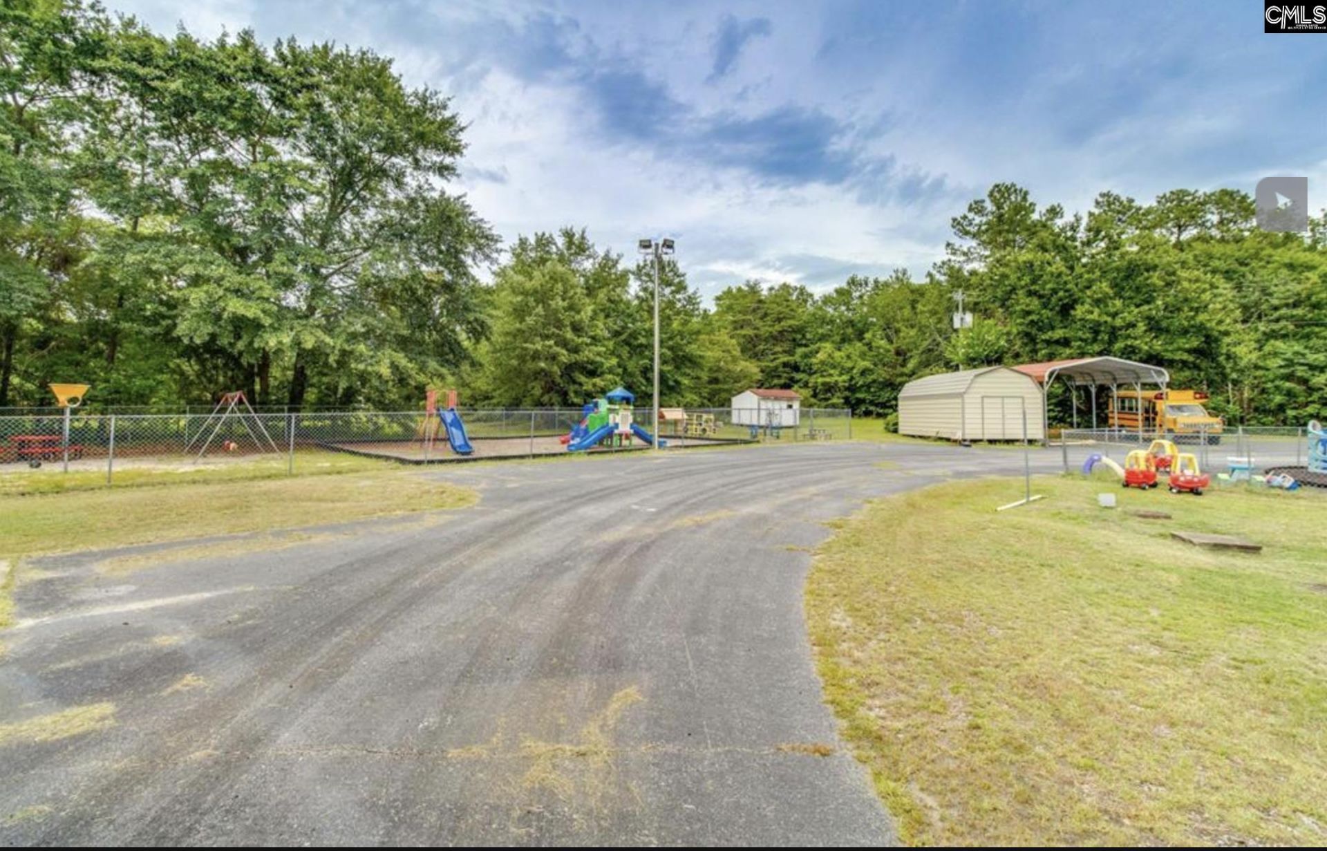 422 Blythewood Road Photo 7