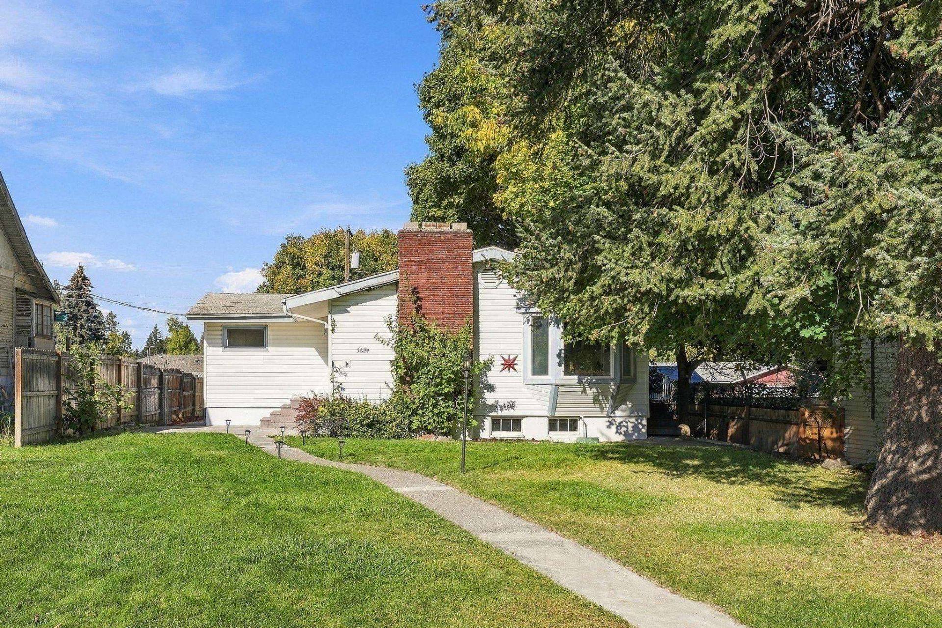 3624 W Heroy Ave primary photo