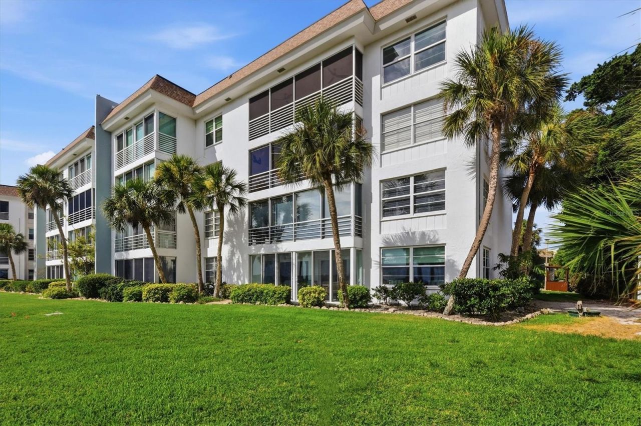 605 Sutton Place , Unit 101, Longboat Key, FL 34228 Photo